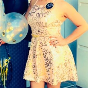 City Triangles Coral and Gold dress 👗